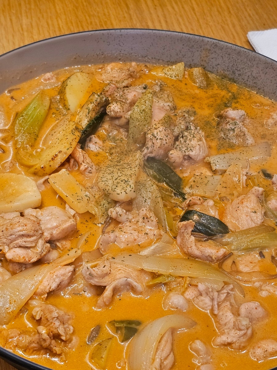 찜닭에꽂힌 닭집애 수원본점 사진 3