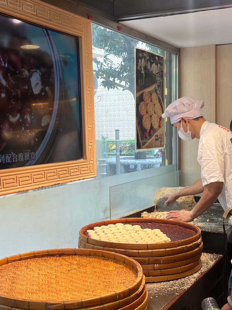 마카오 여행 쇼핑 기념품 선물 아몬드 쿠키 육포 Koi Kei Bakery