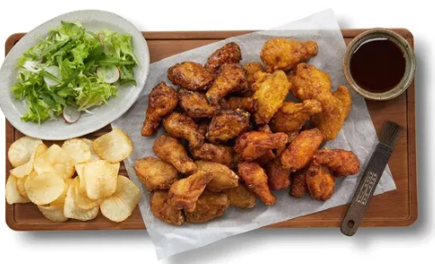  야식 치킨집은 우는데 편의점은 웃는다? GS25·CU가 평일 오전 한국전 맞춤 할인 준비하는 비결