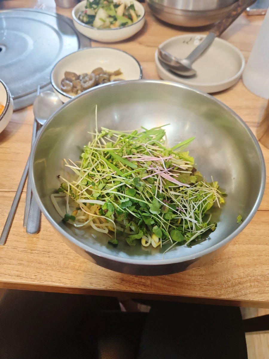 웰빙새싹보리밥 노원점 사진 1