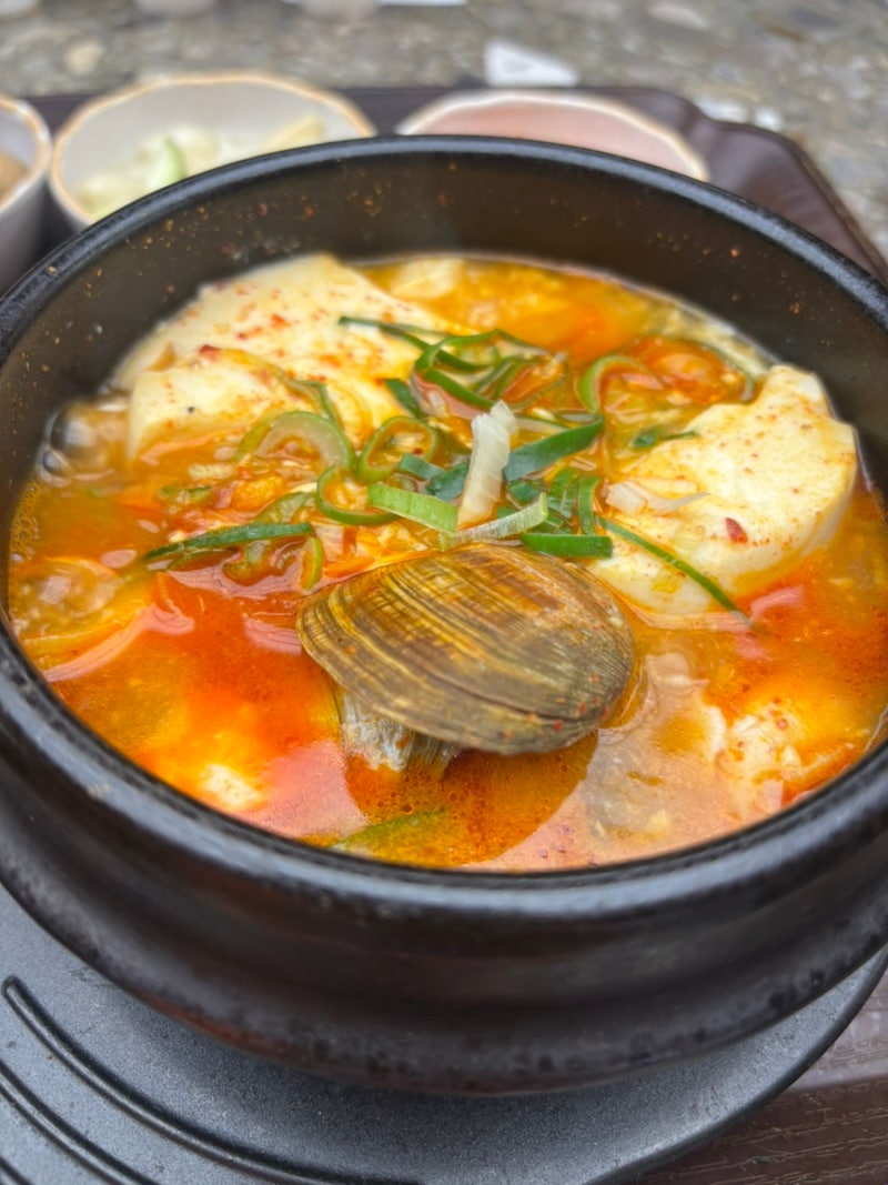 더현대 푸드코트/더현대 맛집 추천/여의도 혼밥/온드린/메이루/한솔냉면/돌장각/돈까스1985/....