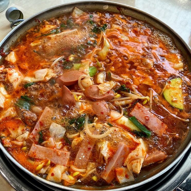  동인천 부대찌개 맛집 금촌집 가자미구이 포함 9가지 반찬