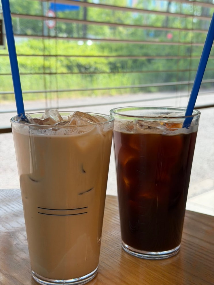  이디야 커피 넛츠 크림 라떼 카페인 칼로리 당류