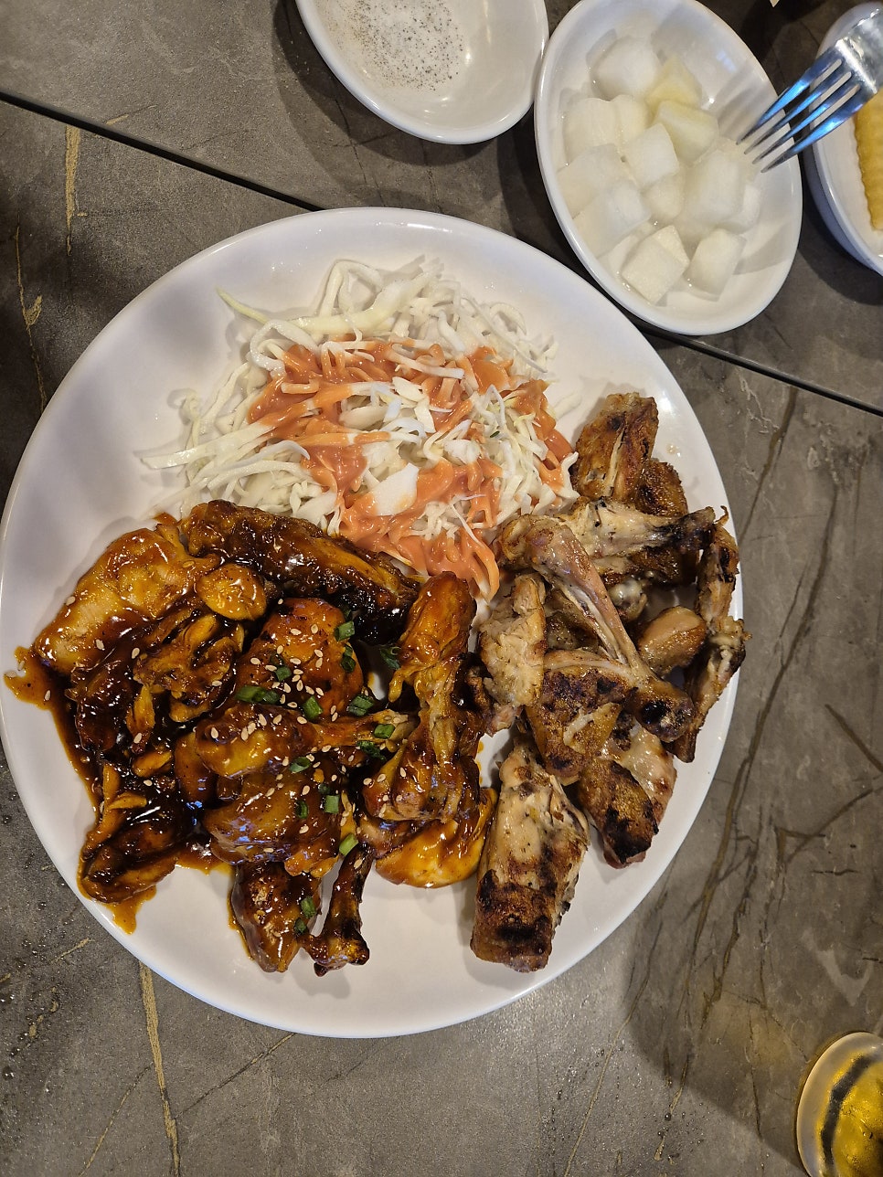 데니쉬참숯치킨 상일점 사진 2