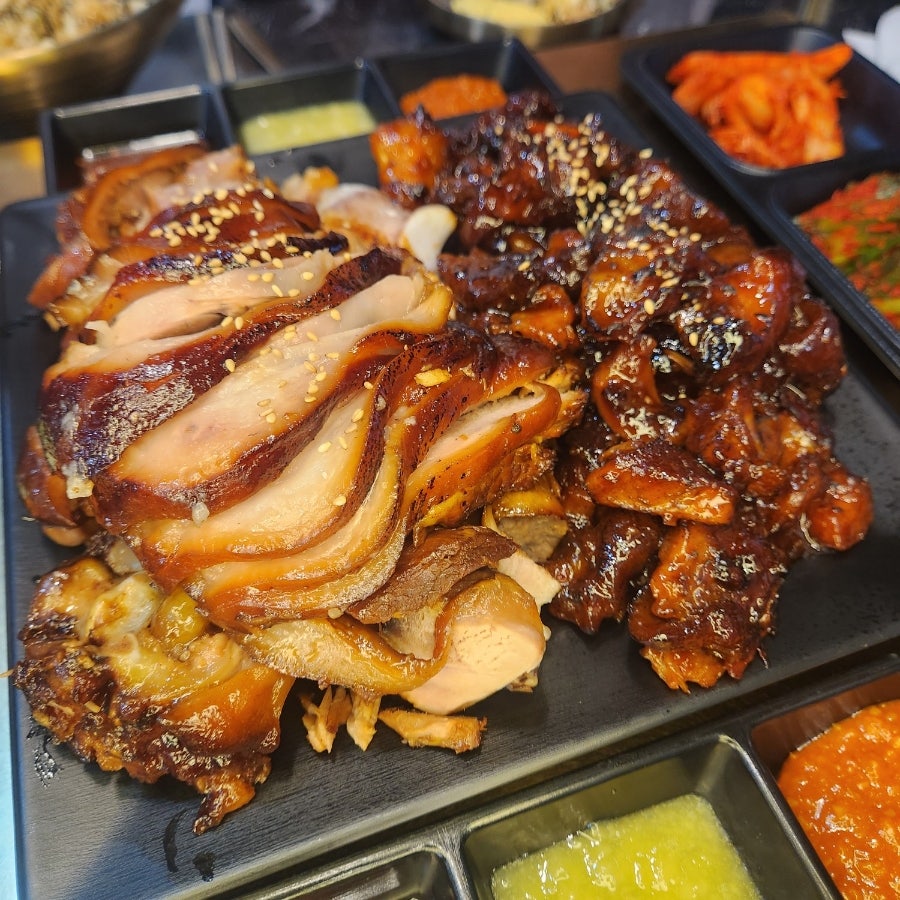 크라운족발 야탑점 사진 4