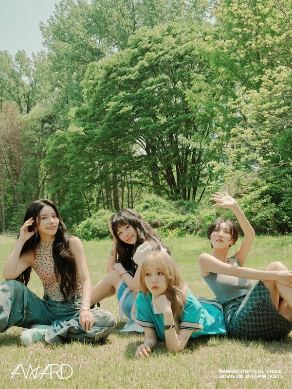 마마무(MAMAMOO), 약 3년 8개월 만의 완전체 컴백! 신곡 '4 Flowers'로 돌아오다