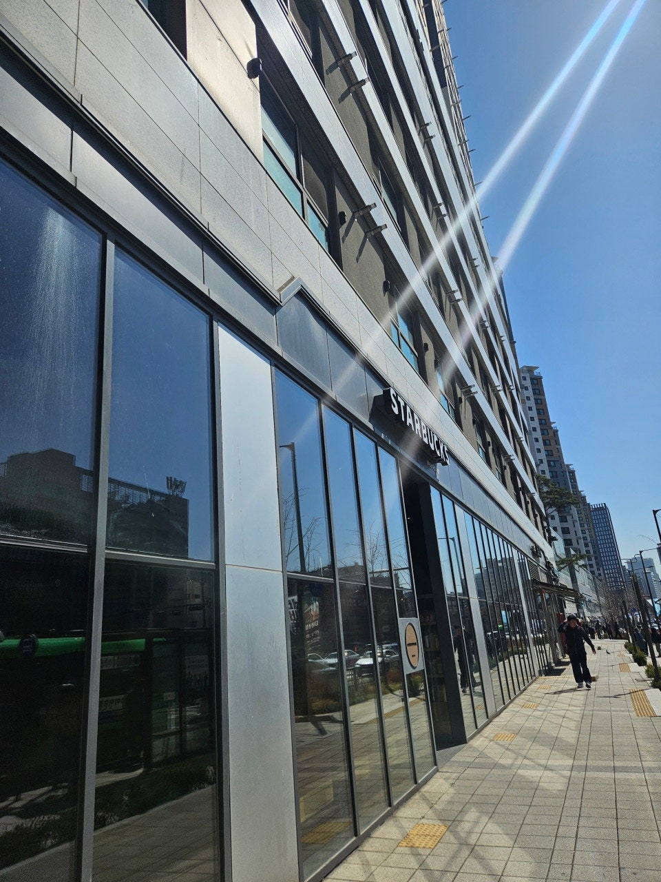 퀴즈노스 연대동문회관점 사진 6
