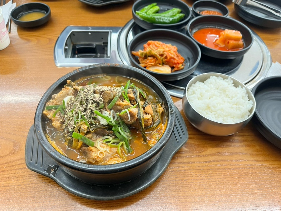 두리맛감자탕 지평선산단점 사진 5