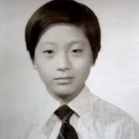 손지창과 "배다른 형제"였다는 사실에 피눈물을 흘리며 절규했던 대한민국 레전드 가수는?