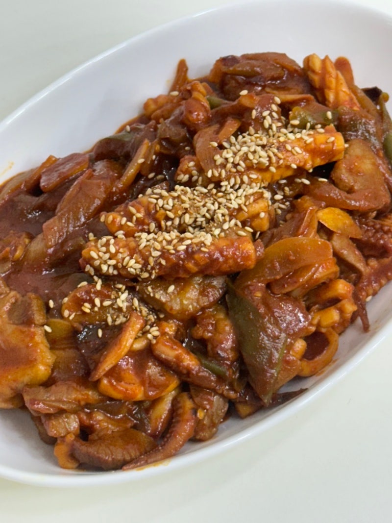 매콤한 오삼불고기 아닌 오목불고기 레시피 , 류수영 오징어볶음 레시피 목살을 곁들인..