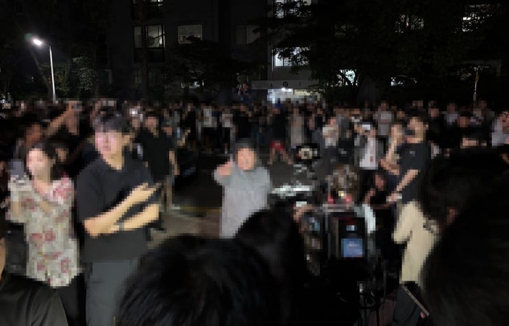 서울 송파구 <b>잠실7동 투표함 반출</b> 저지 대치 개표 중단 정치권... 