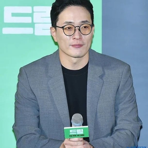 "극한직업" 이병헌 감독의 귀여운 질투? 진선규가 폭로한 '역대 흥행 2위' 탈환 비하인드 (살....