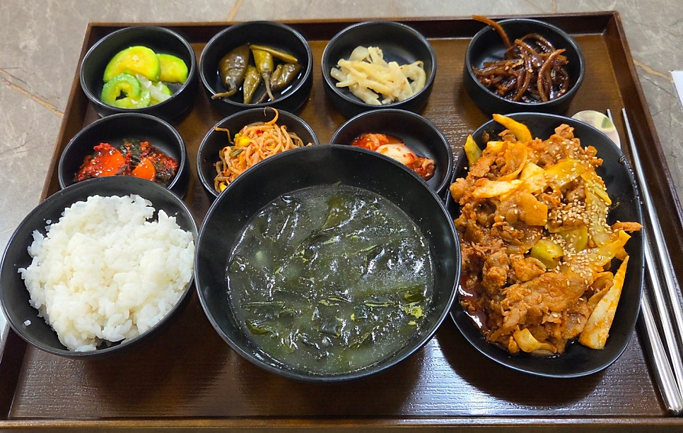 사계절백반 사진 1