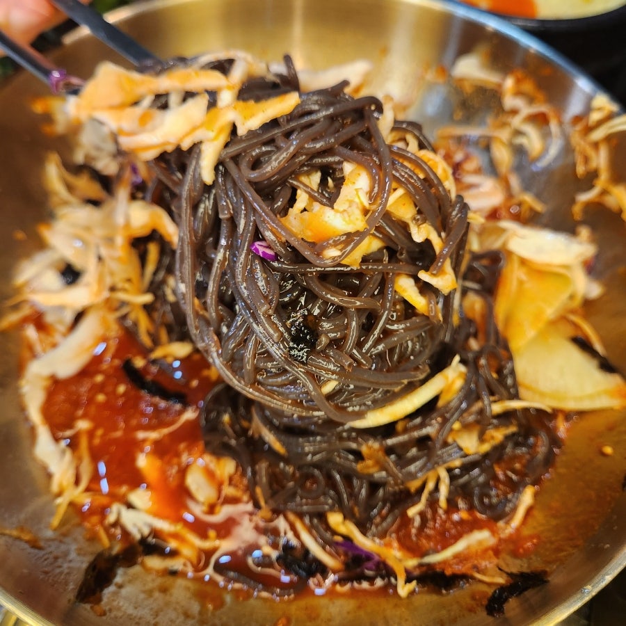 크라운족발 야탑점 사진 3
