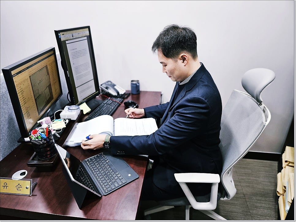 어린이보호구역 민식이법 교통사고변호사 찾는다면 처벌수위는 관련 사진