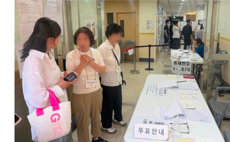 <b>국힘</b>, <b>투표용지</b> 부족<b>사태</b>에 격앙…서울시당 "8곳서 같은 <b>사태</b>"