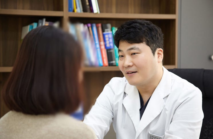  의왕/군포 이마필러/무턱필러/팔자필러, 자연스러운 볼륨감을 원한다면 살펴볼 점
