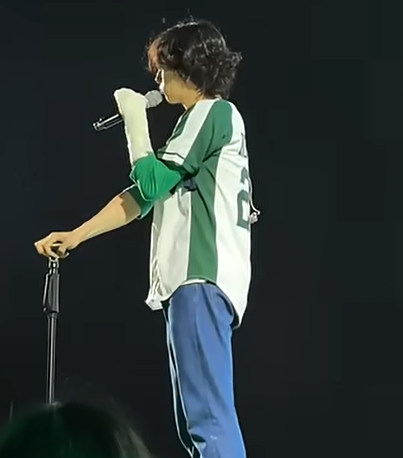 10살 연상연하 커플 <b>한지민</b> <b>잔나비 최정훈</b> 결별? 대학 축제... 