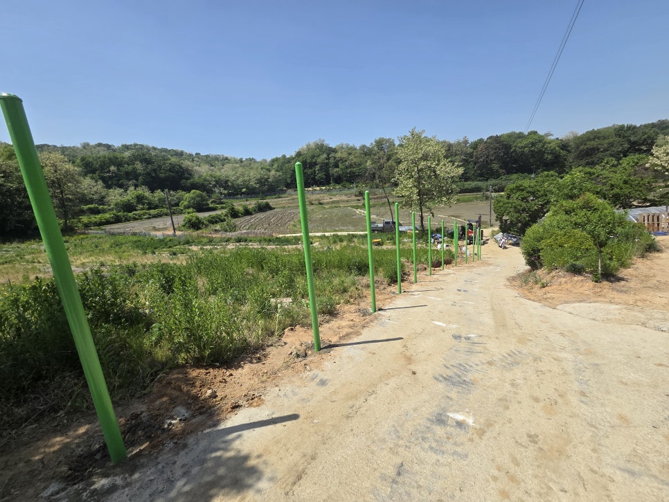 충남 천안 경작지 텃밭 무단 재배 휀스 설치 농작물 보호 담장 펜스 시공