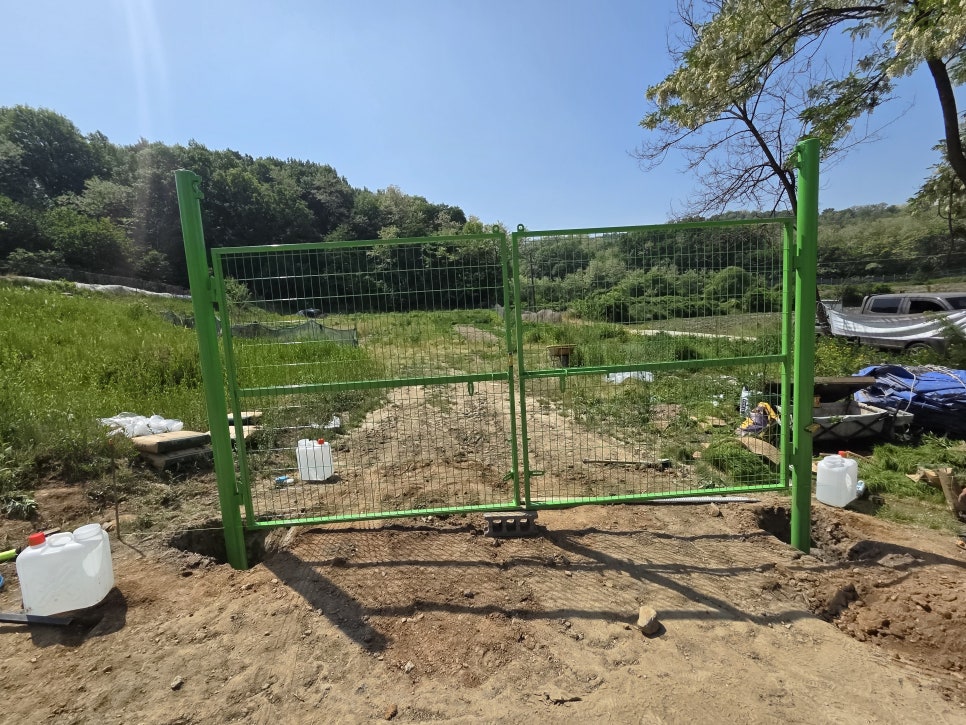 충남 천안 경작지 텃밭 무단 재배 휀스 설치 농작물 보호 담장 펜스 시공