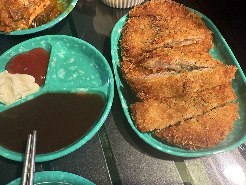 대박삼겹김치찜 초대박등갈비김치찜 경산하양점 사진 5