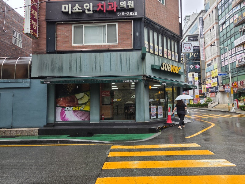 서브웨이 장전역점 스파이시 쉬림프 아보카도 추가 후기 서브웨이 메뉴판