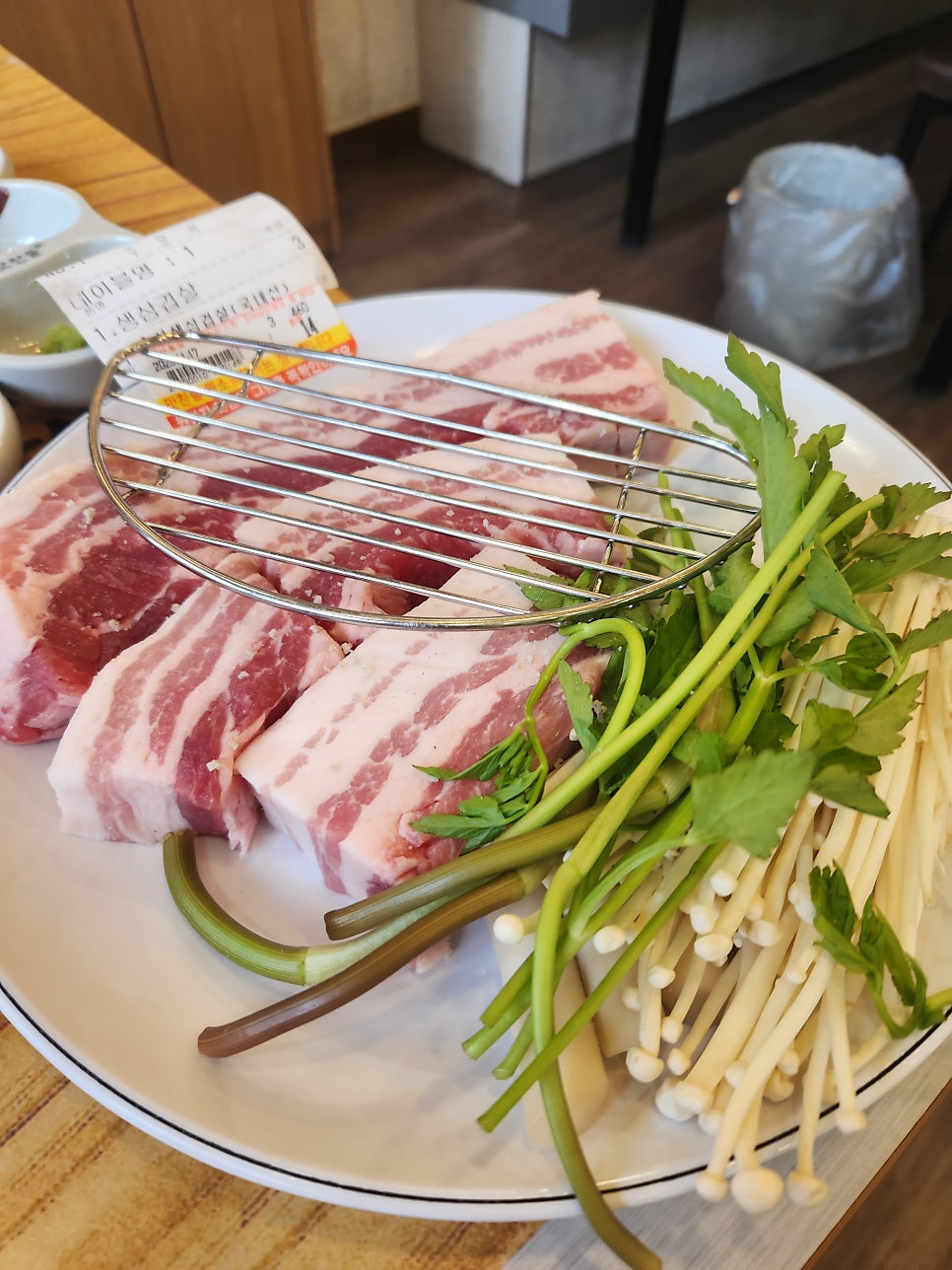 맛찬들왕소금구이 용인수지점 사진 1