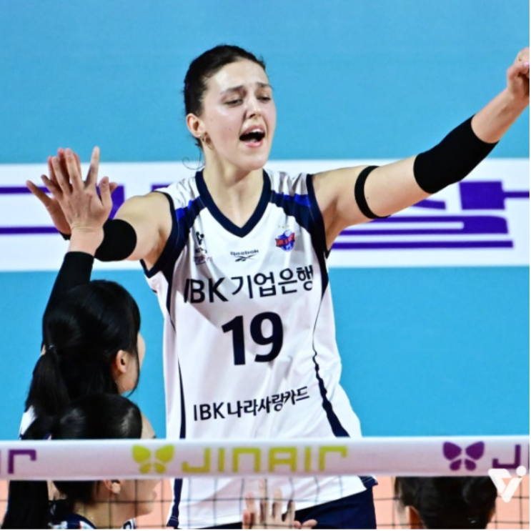 IBK기업은행 빅토리아!! 고국 우크라이나 소속으로 VNL 참가!! 첫 경기 강호 미국전에서 팀내 최다 11득점 기록!! 국가대표 주전공격수를 보유한 V리그가 되었다!!
