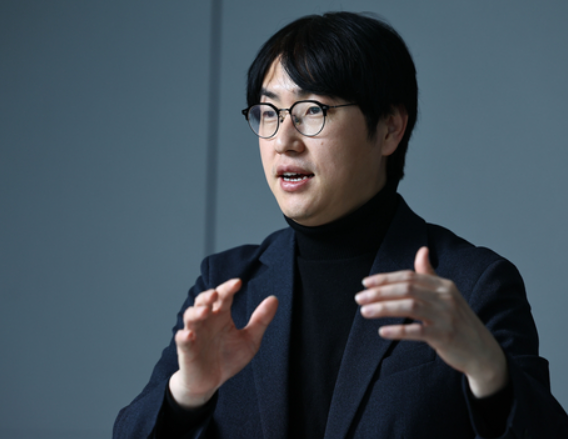 부산 북구갑 하정우 수석 학력네이버 나이 결혼 부인 아들 재산 종교 프로필 총정리