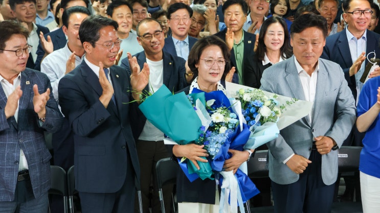  추미애 경기도지사 당선인 “경기대전환, 당당한 경기 열겠다”