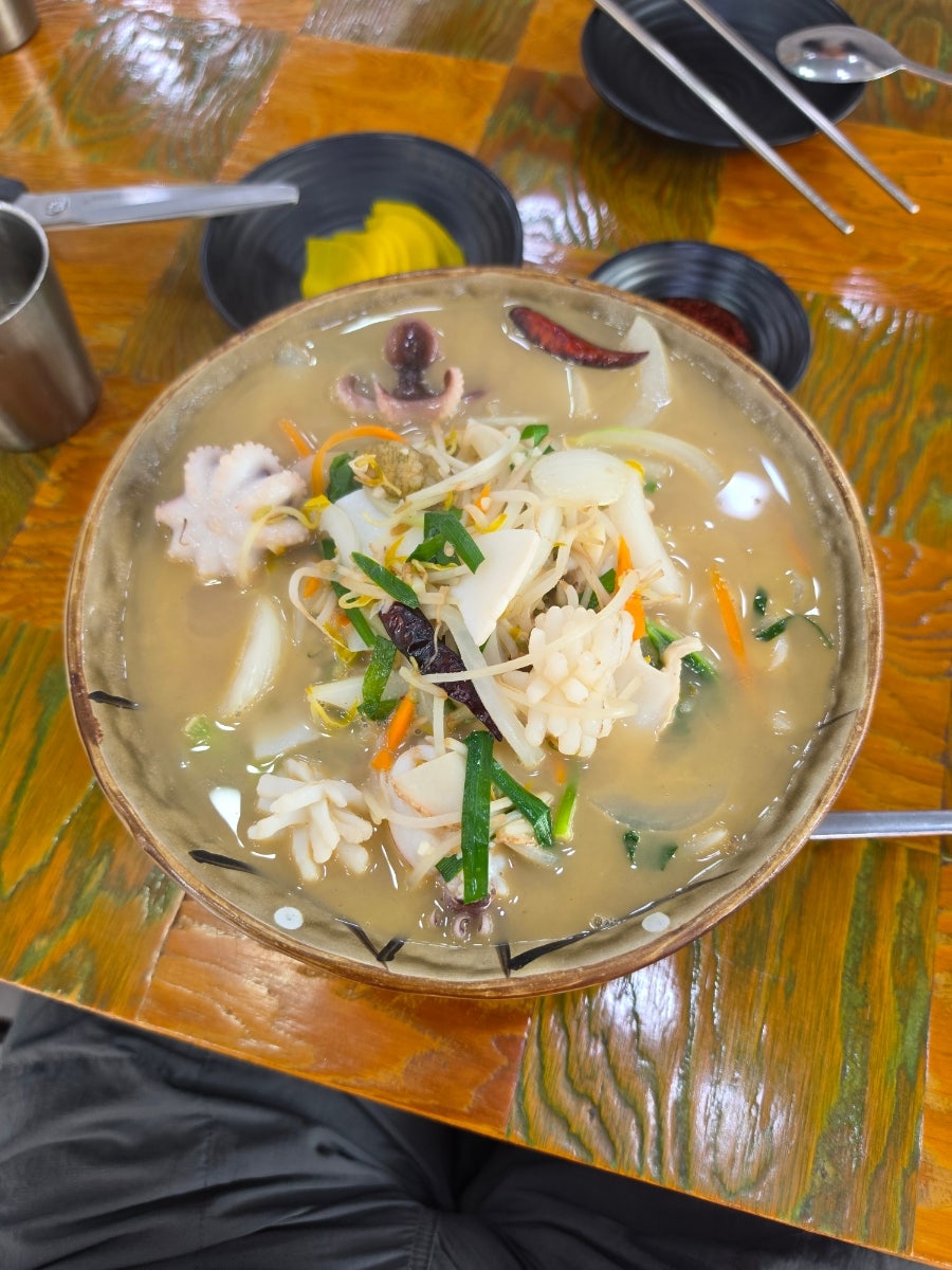 Jeonseoluijjamppong Mukdongjeom photo 3