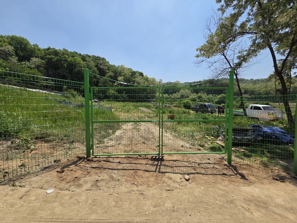 충남 천안 경작지 텃밭 무단 재배 휀스 설치 농작물 보호 담장 펜스 시공