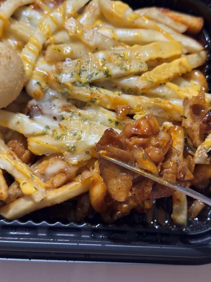 기영이숯불두마리치킨 중랑묵동점 사진 6