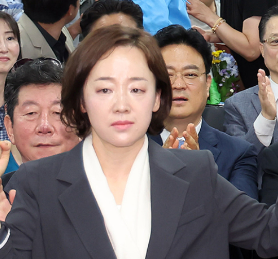 전재수 부산시장 당선인 배우자, 최혜진 프로필