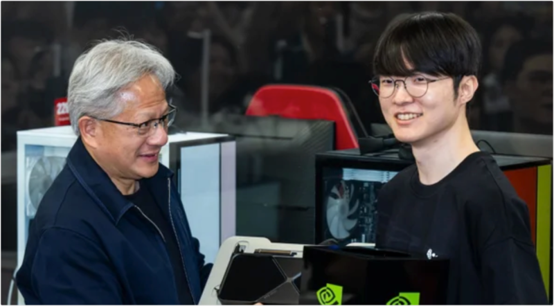 젠슨 황 첫 방문지가 홍대 PC방? 페이커 만난 엔비디아 CEO가 보여준 진짜 메시지
