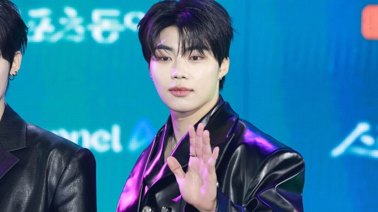  "대체 무슨 일이야?"… 제로베이스원 박건욱, 팬사인회 조작 논란 인정 후 팬들 충격받은 이유
