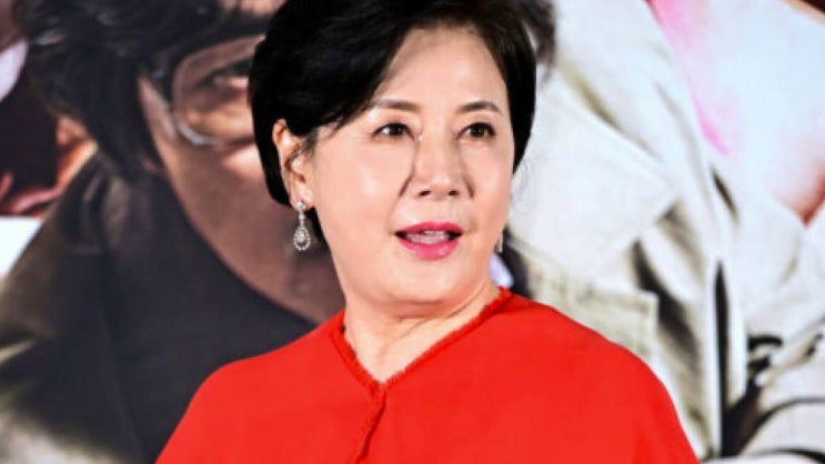  "진짜 이 정도였어?"... 박정수 삼성전자 주식 팔자마자 폭등해 눈물 흘린 진짜 이유