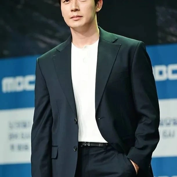 허경환 프로필 키 168.2cm의 진실? 개콘 '공개재판'서 1천 명 앞 양말까지 벗고 검증 나선 사연