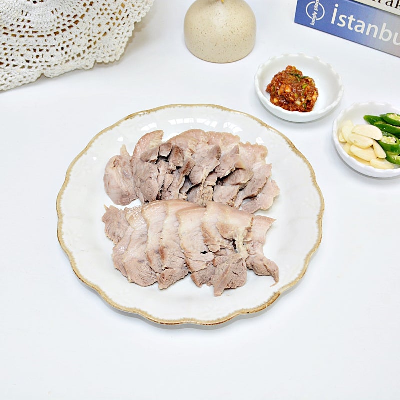돼지고기 수육 삶는법 돼지사태수육 레시피