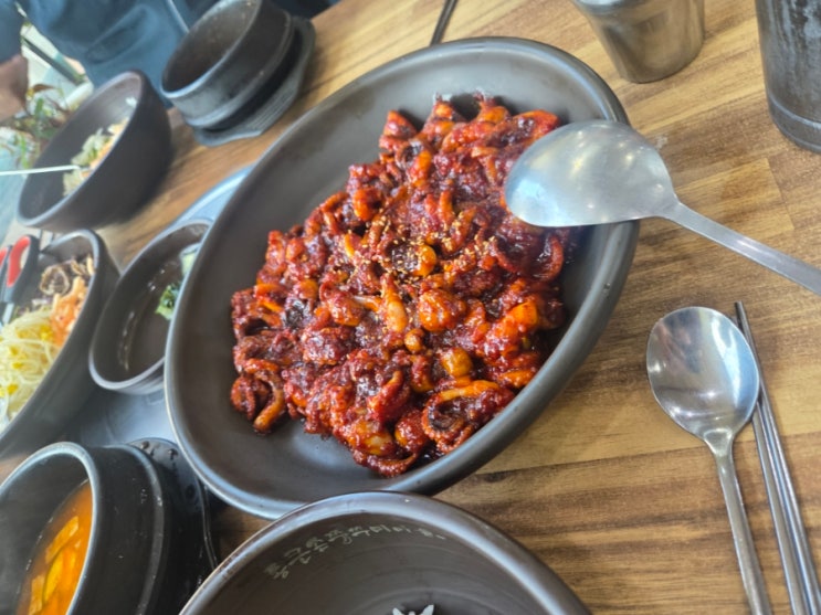  계산동 통큰손 쭈꾸미 마을 - 쭈꾸미 비빔밥