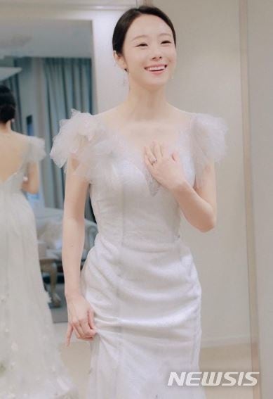 "8개월 만에 식장부터 잡았다" 서울대 경영학과 나온 그 여배우가 의사 남편에게 직감한 것은....