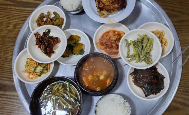 [대구 북구 노원동 맛집]팔달신시장 할매식당 6,000원 백반에 반찬 10가지