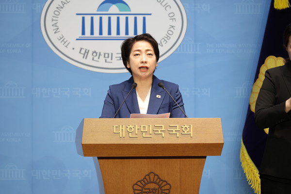  젠슨 황 방한 맞춰, 산업계 목소리 담은 피지컬 AI 특별법 발의됐다