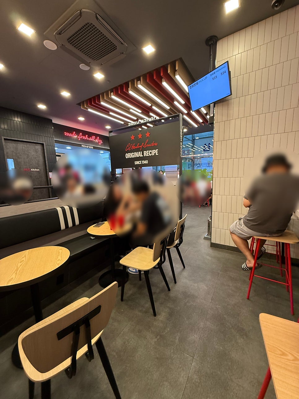 KFC 양주옥정점 사진 4