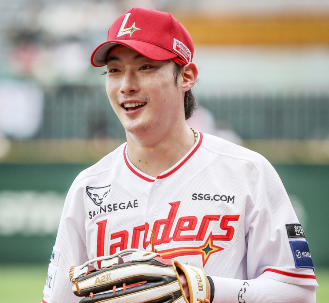 대충격! <b>SSG</b> 13연패 끝, 최지훈이 혼자 뒤집었다