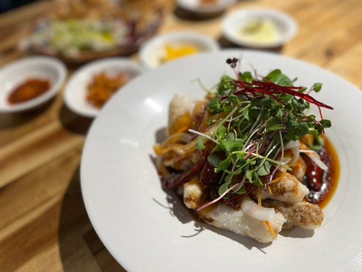  만년동 맛집 마천취에서 아이와 사천식 탕수육과 군만두 아이와 먹어본 후기