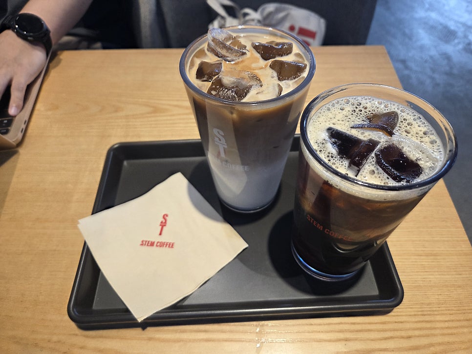 스템커피 상암JTBC점 사진 3