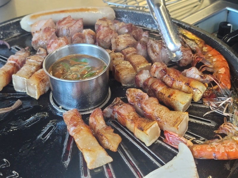 제주 애월 흑돼지 맛집, 애월그때그집 제주도 본점에서 푸짐하게 먹고 왔어요.