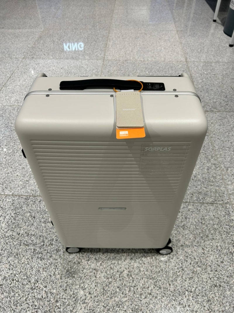 로우로우 캐리어 26인치 후기｜R TRUNK FRAME 면세점 구매, 진에어 게이트백 가능