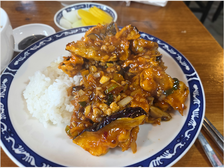  개봉동 간짜장맛집 동보성 feat 탕수육, 가지덮밥